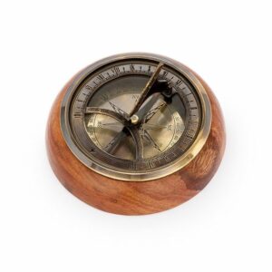NKlaus Tischuhr Sonnenuhr-Kompass aus Messing antik auf Holzsockel 11cm Taschenkompass